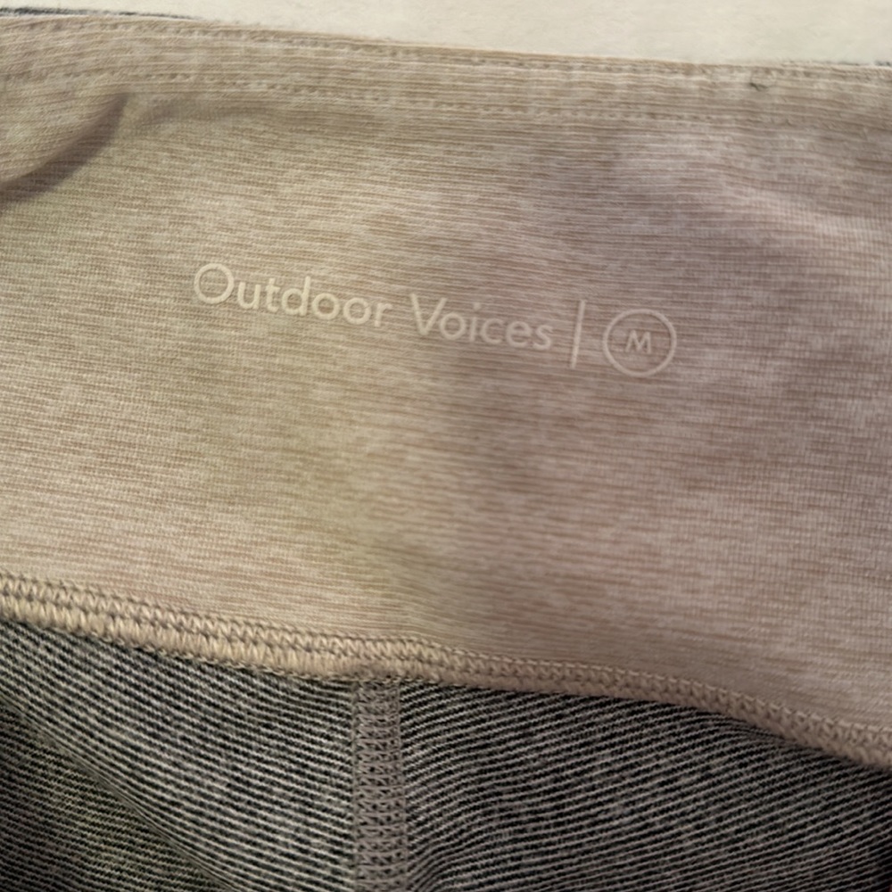 Outdoor Voices 7/8 Tri-Color Leggings - Picture 4 of 4